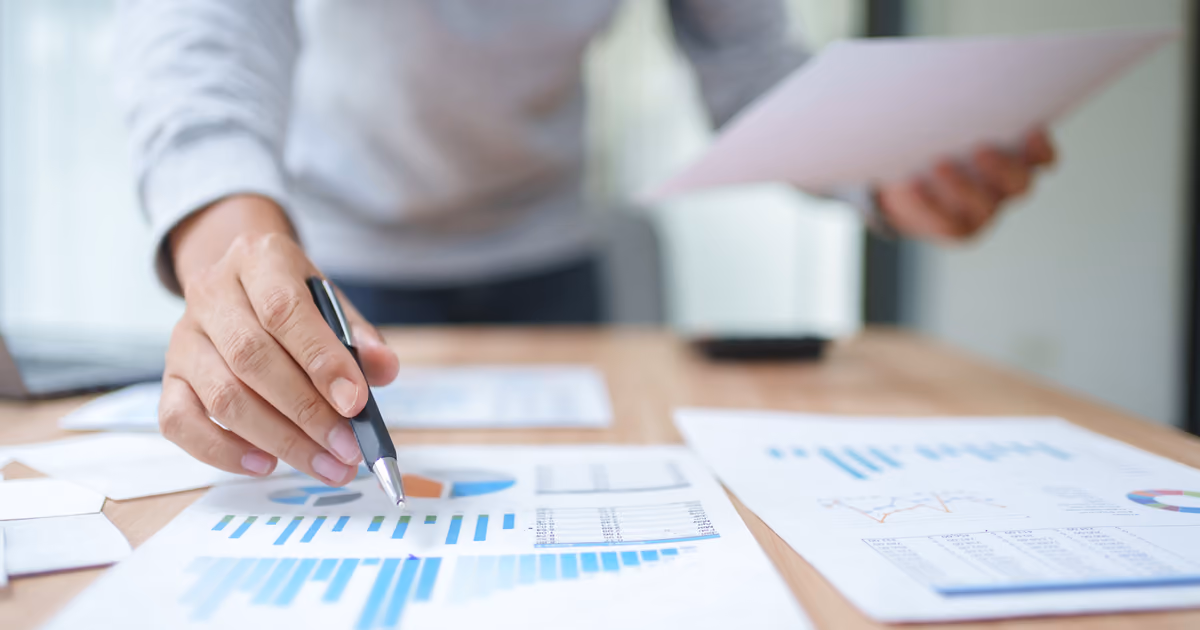 كيف تدعم دراسة الجدوى القرارات أثناء تشغيل المشروع؟